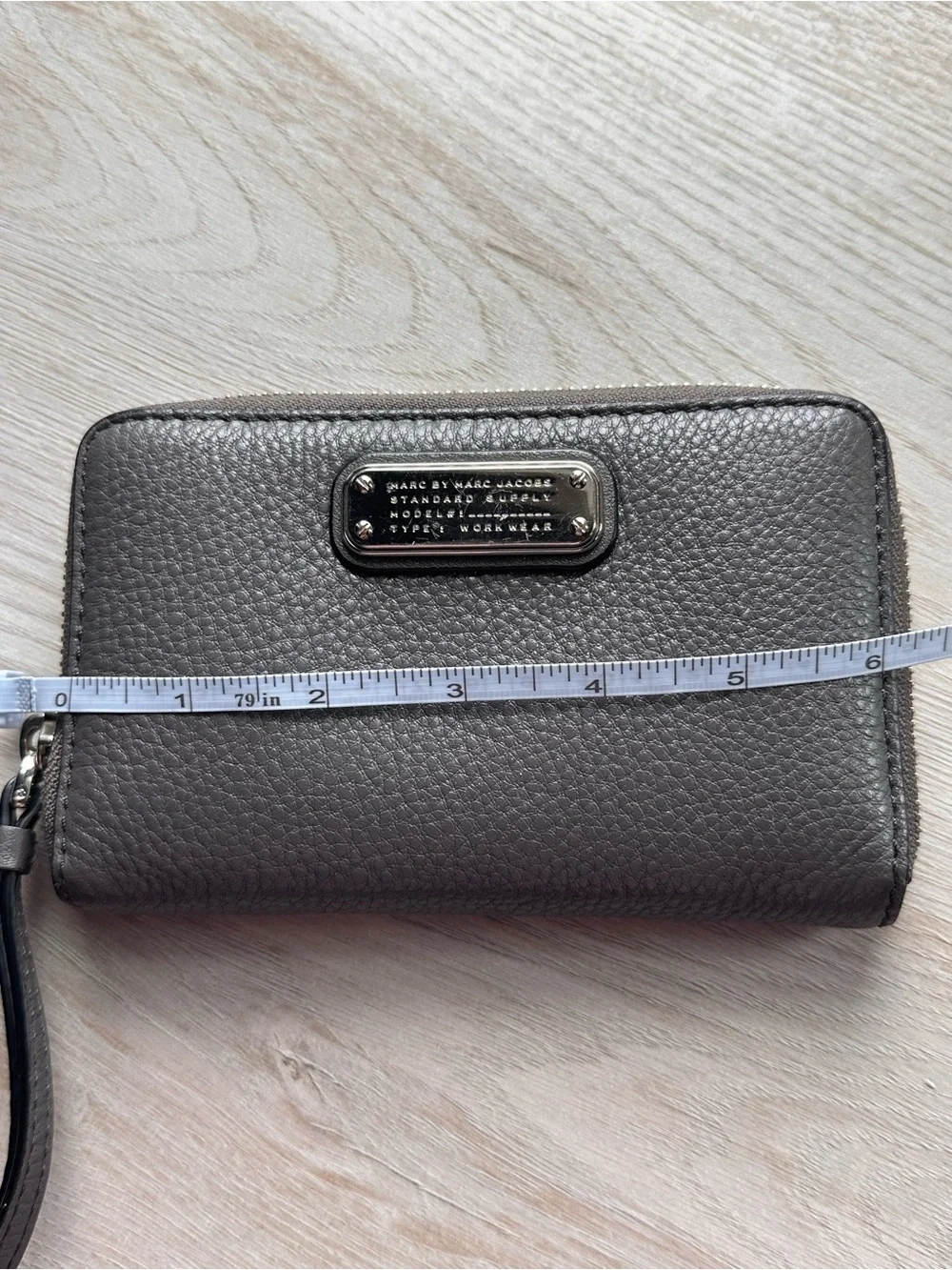 Marc Jacobs marc by
